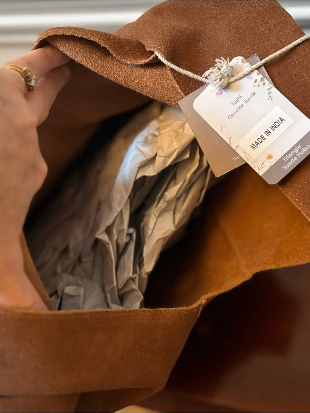 HAUTE HIPPIE STYLE Triangle Hobo Shoulder Bag 100% Genuine Suede Camel NWT Boho - Picture 15 of 16